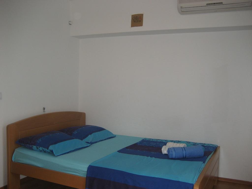 Apartment Aleksandar Tivat Exterior foto